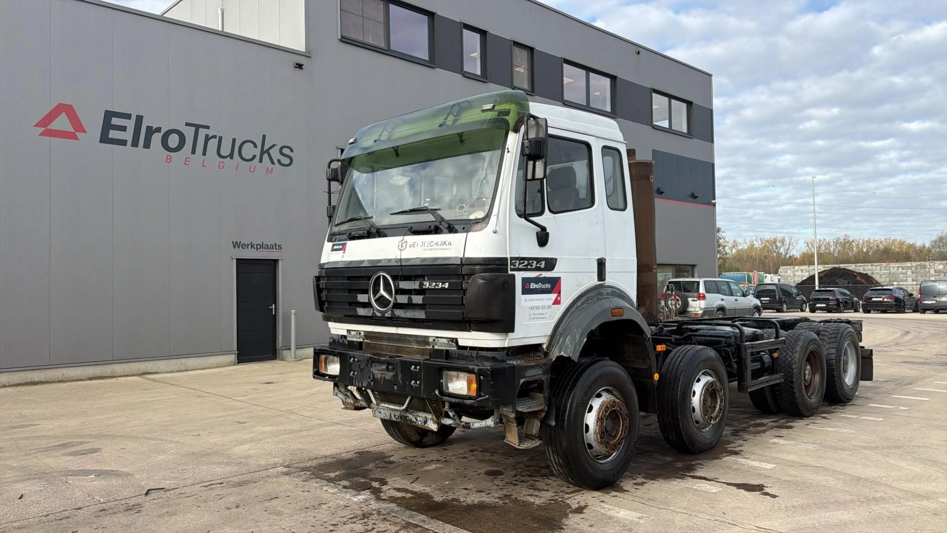 Mercedes-Benz SK 3234 1995 obrázek 1