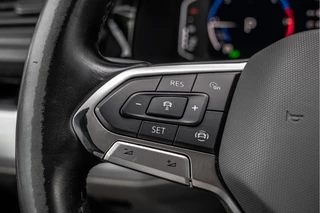 Volkswagen Transporter 2021 - T6.1 Bulli 2.0 TDI L1H1 | Virtual cockpit | Automaat | 150 PK | 3-Zits | 1e Eigenaar | LED | Camera | Carplay | PDC | Zijschuifdeur R+L | Trekhaak immagine 17
