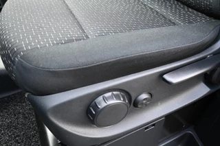 Mercedes-Benz eVito 2024 - 112 L2 66 kWh image 17