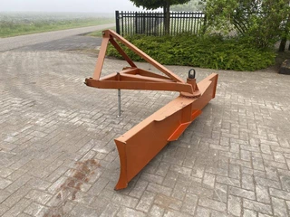 - Grondschuif 2.5 M for sale