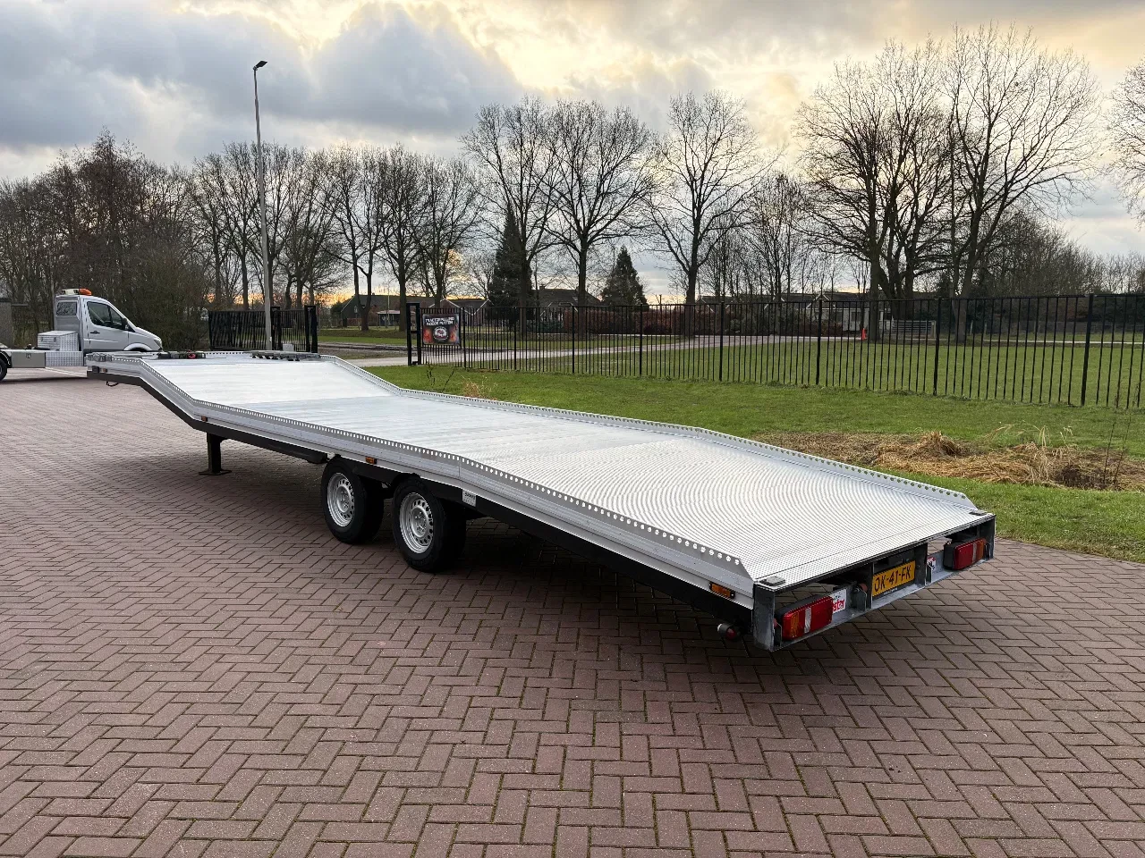 Veldhuizen 2008 - Be oplegger ambulance auto transporter 5.5 TON image 8