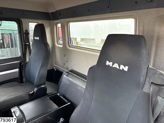 MAN TGS 2018 - 35 460 8x4, EURO 6, Manual obrazek 9