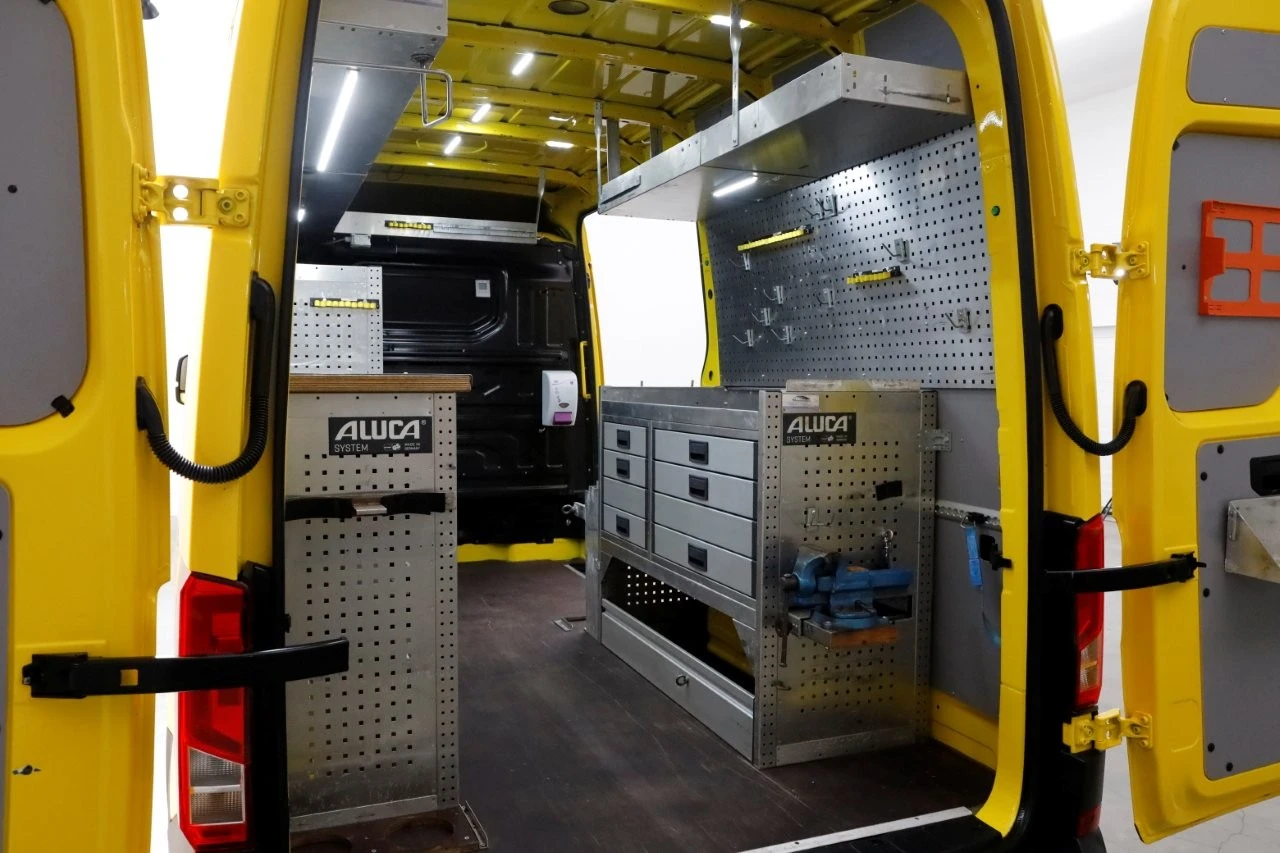 Volkswagen Crafter 2022 - 35 2.0 TDI 140pk L3H3 (L2H2) Highline Servicewagen Inrichting/230V/Standkachel 02-2022 obrázek 13
