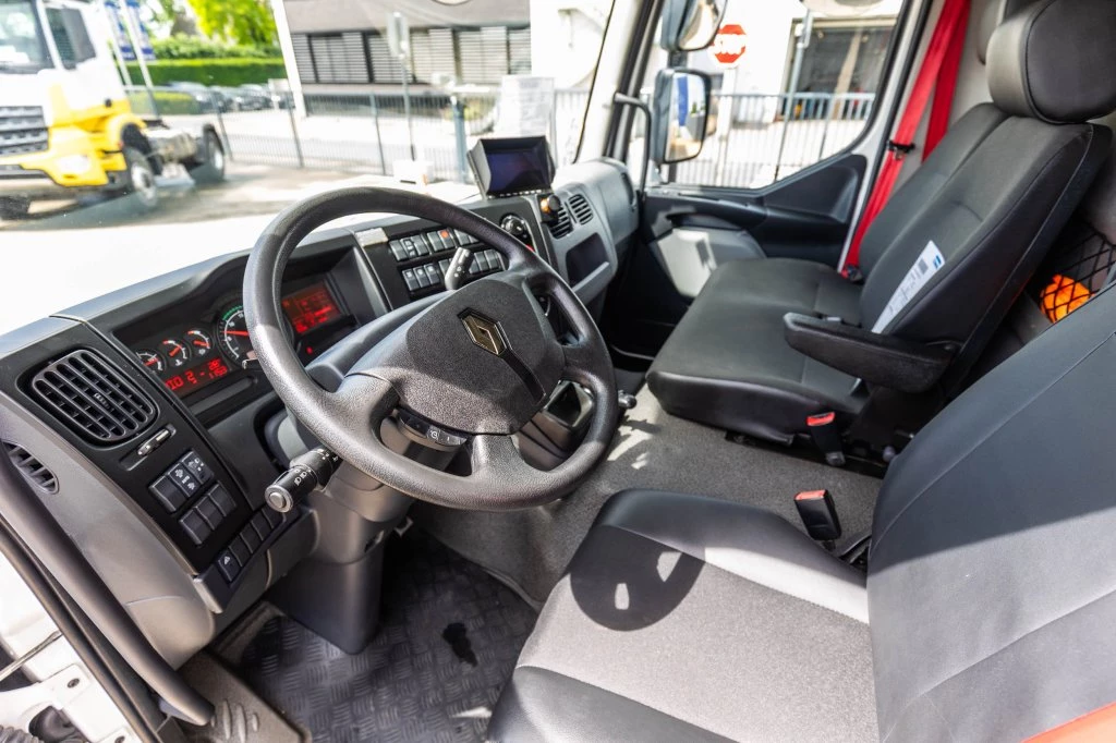 Renault 2020 - D12.240+HAYON ANTEO 1.7T. zdjęcie 14