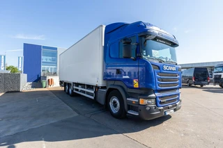 Scania R 2016 - R410 6X2+CHEREAU+CARRIER 1150 U MT-TRI-TEMP+DHOLLANDIA 2.5T. afbeelding 2 miniatuur