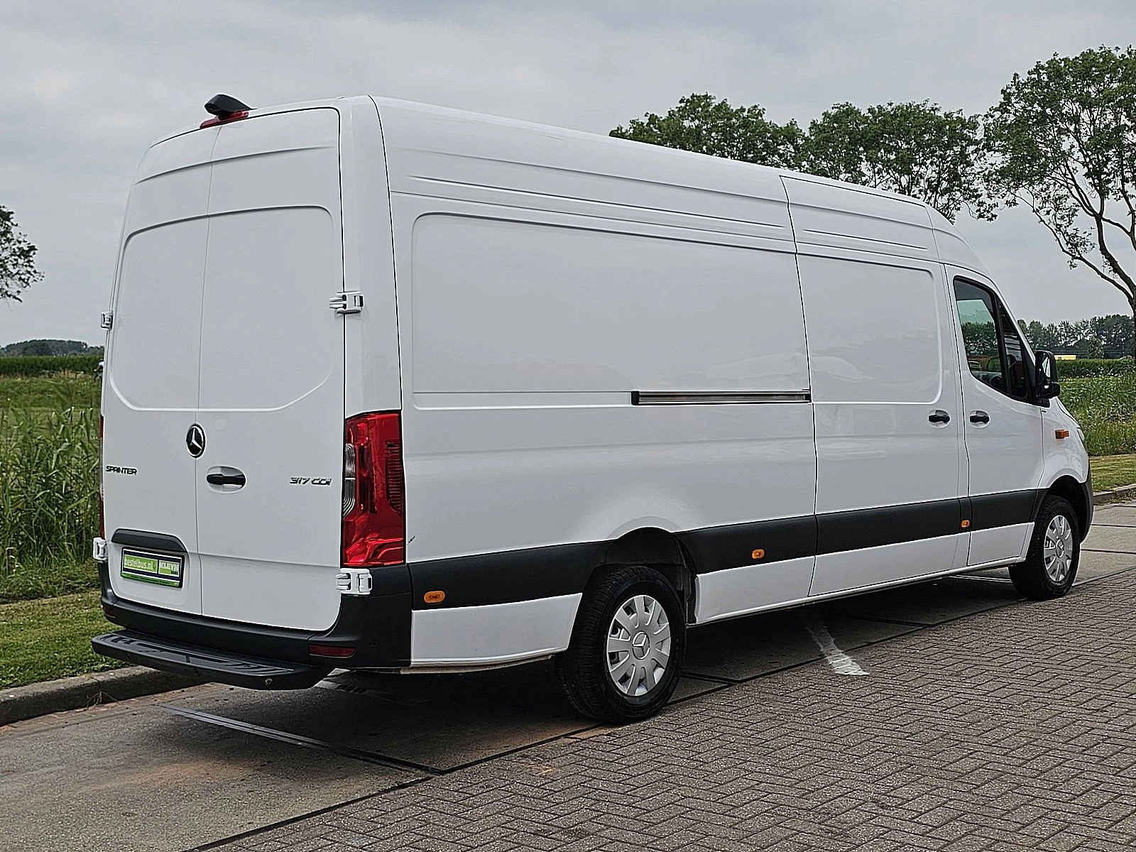 Mercedes-Benz Sprinter 2024 - 317 Bild 3