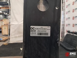Mercedes-Benz N/A 2015 - Occ radiator Mercedes imagem 6