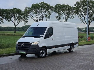 Mercedes-Benz Sprinter 2023 - 317 obrazek 2