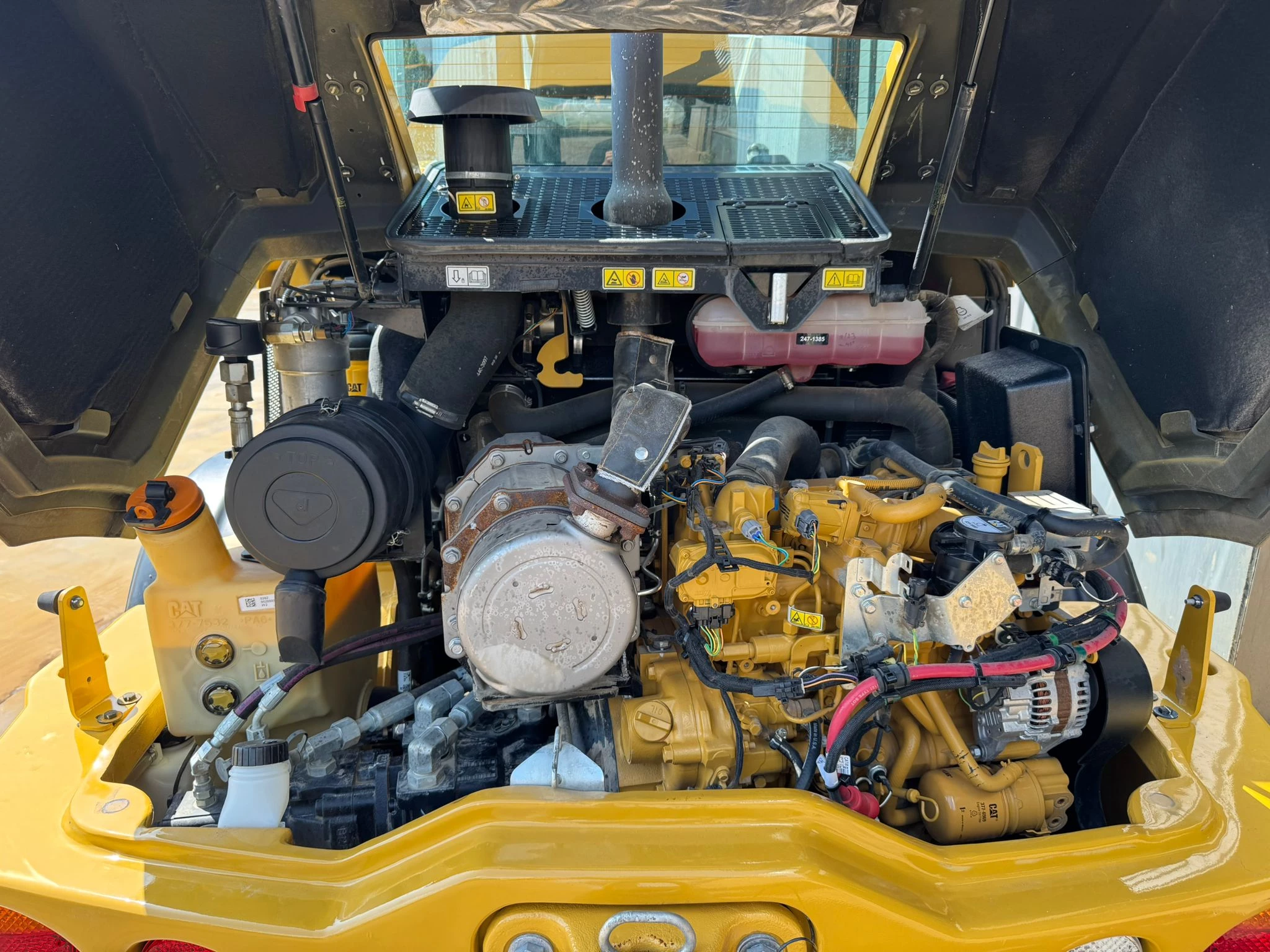 Caterpillar 908M 2022 Bild 9