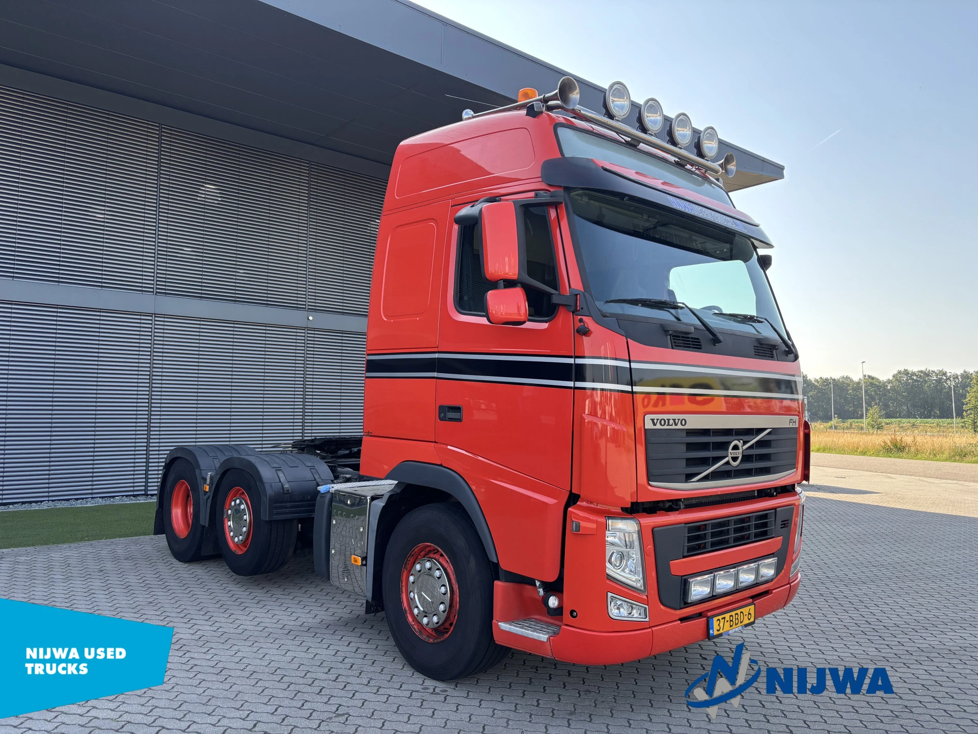 Volvo FH 2012 - 420 6x2/4 Xenon + Koelkast Bild 2