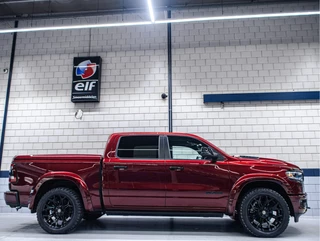 Dodge Ram 1500 2024 - Crew Cab Limited Night Edition imagem 2