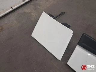Renault N/A 2019 - Occ cabinespoilerset Renault zdjecie 8