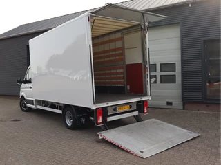 Volkswagen Crafter 2021 - 50 2.0 TDI 177pk DSG-Automaat - Bakwagen Laadklep Meubelbak obrazek 3