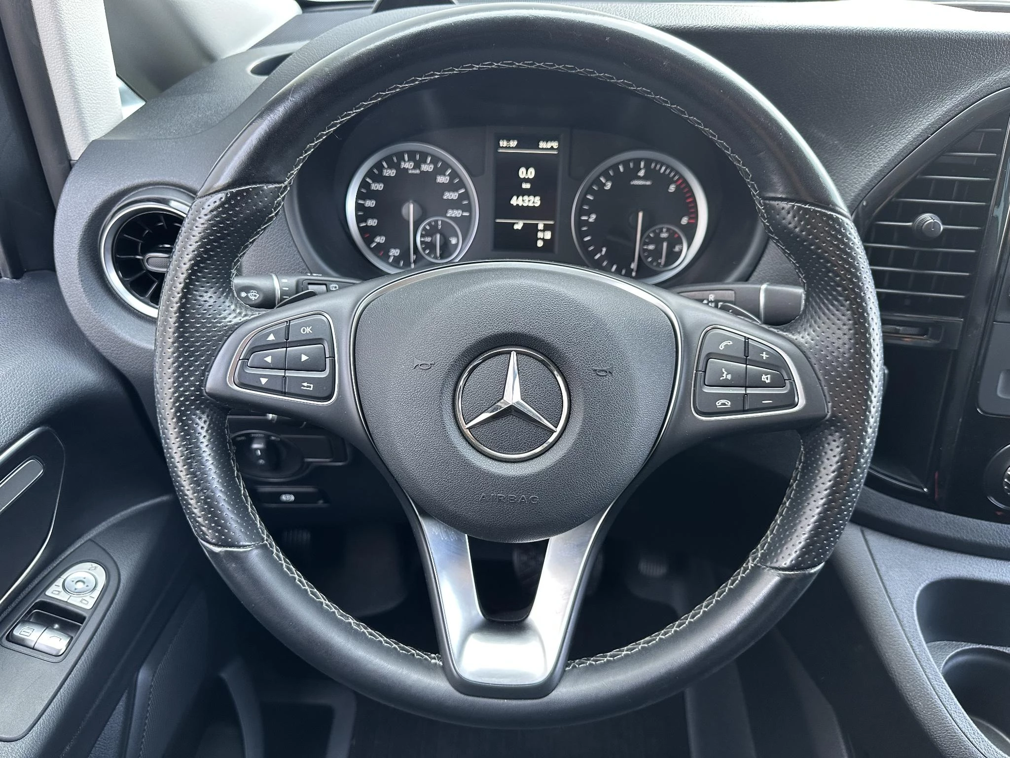 Mercedes-Benz Vito 2023 - 116 CDI Dubbele Cabine Navigatie Camera afbeelding 10