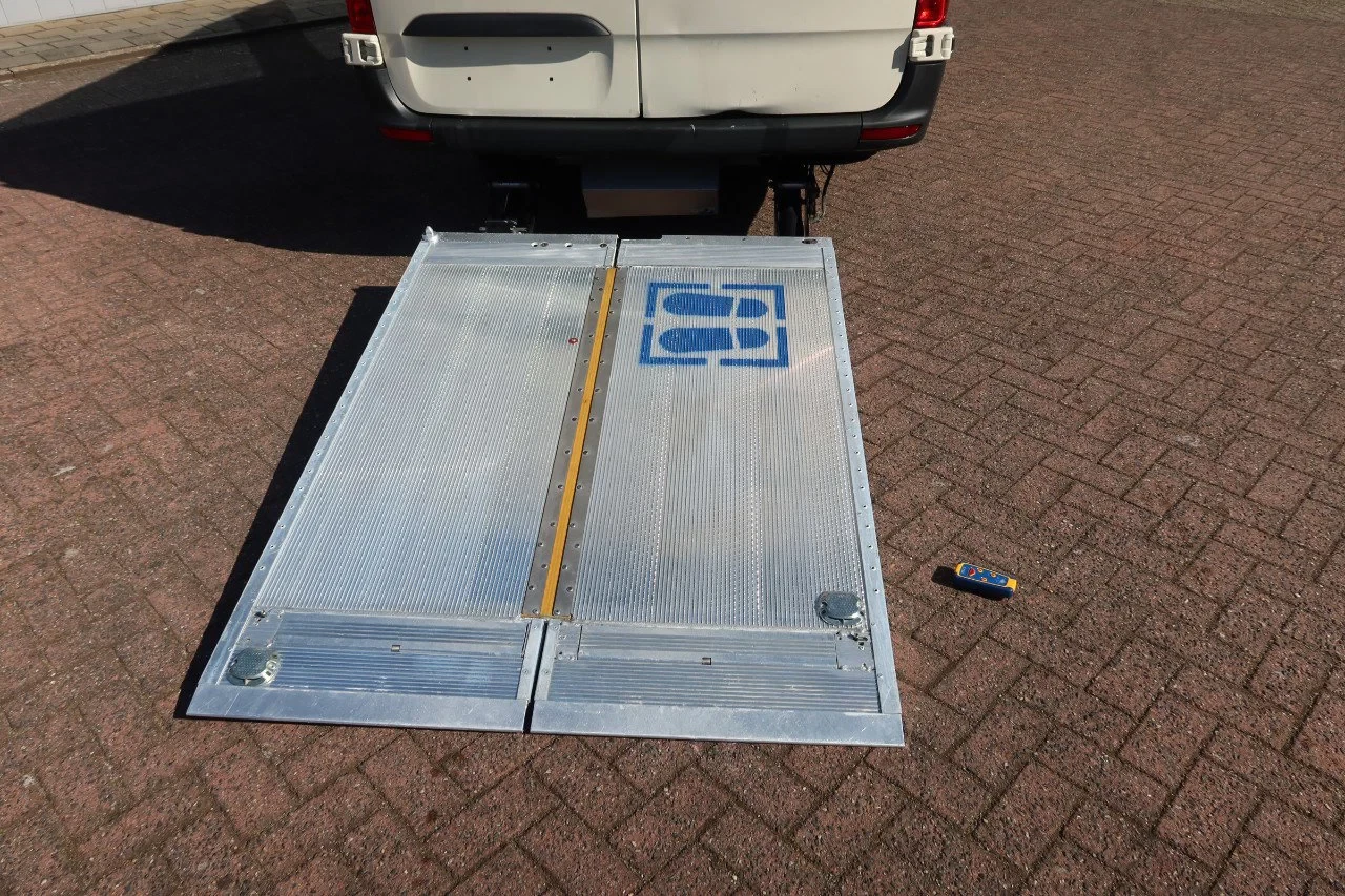 Mercedes-Benz Sprinter 2024 - 315 CDI L3/H2 Koel/vries Bitmep + Bar klep 600 kg + nachtaansluiting imagem 13