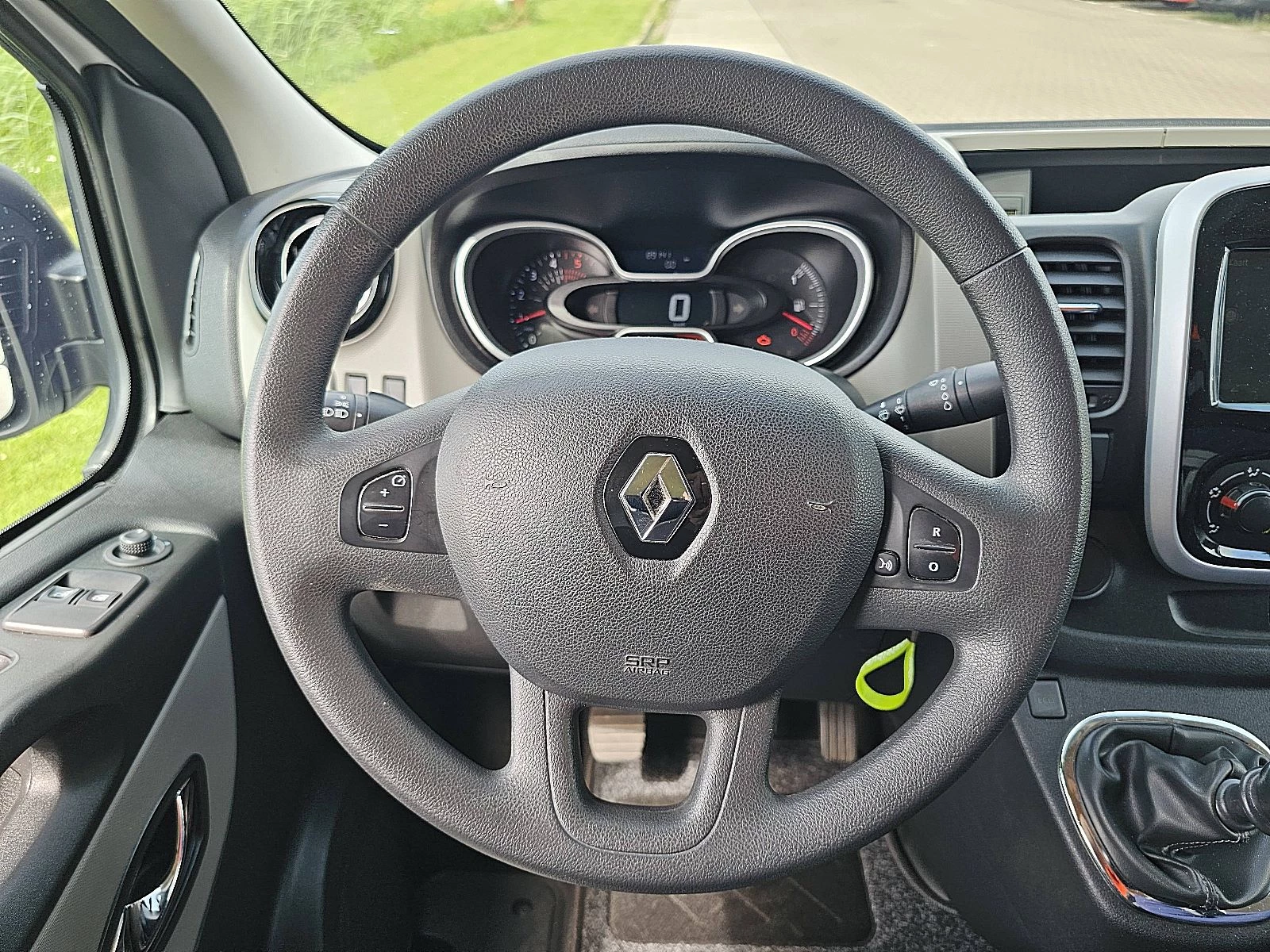 Renault Trafic 2019 - 1.6 DCI image 11