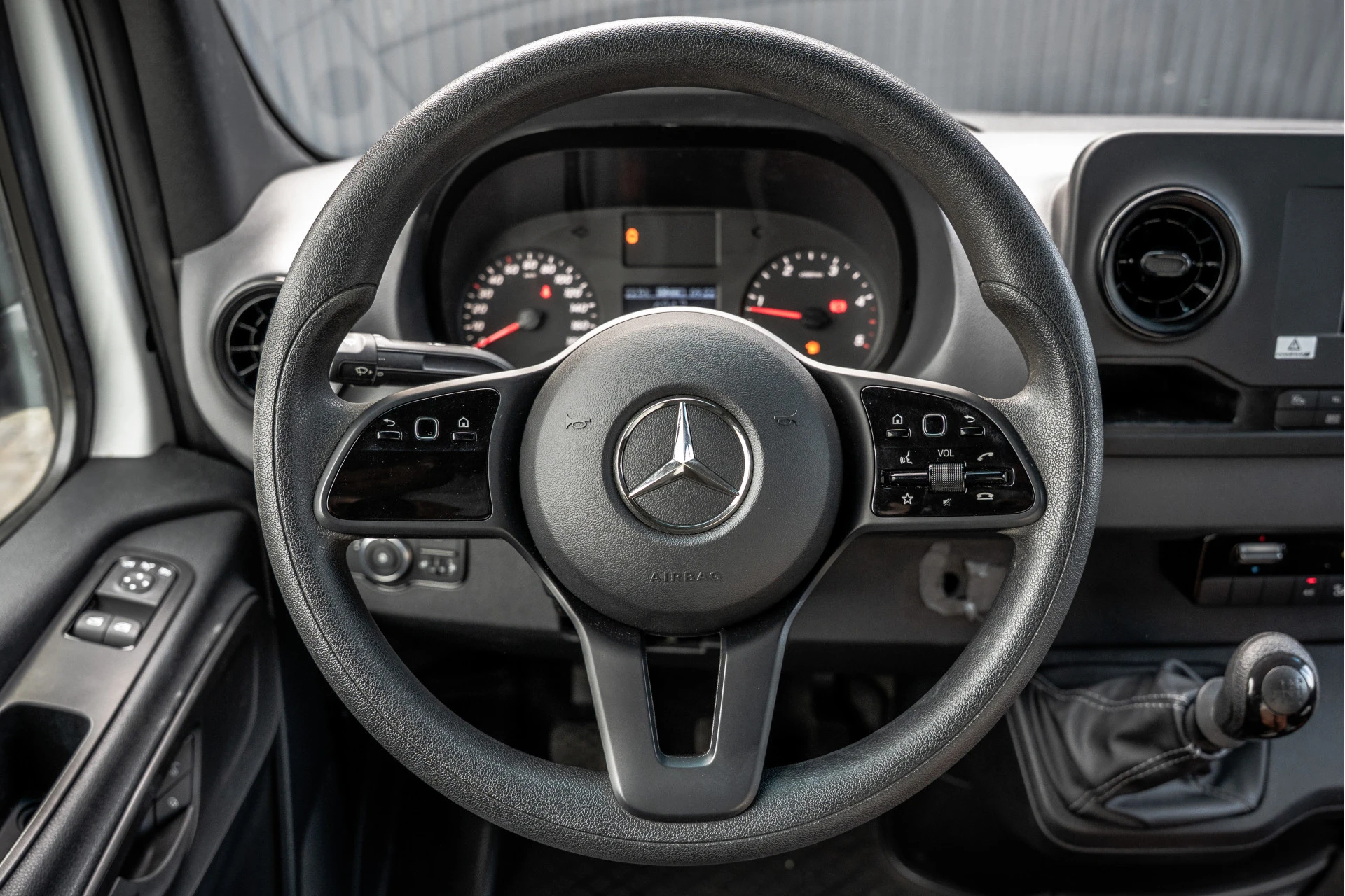 Mercedes-Benz Sprinter 2020 - 311 CDI RWD L2H2 | | Volledig Ingericht | Mbux | Camera | Climatronic afbeelding 19