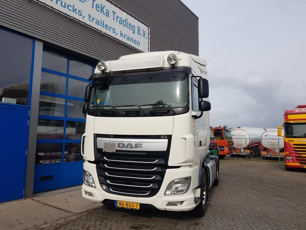 DAF XF 440 2016 - 616 DKM Double Tank Brandnew condition imagen 2