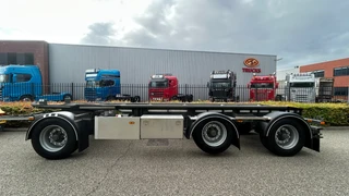 Van Hool 2026 - Nieuw | dwars vergrendeling | stand verlichting | afbeelding 3 miniatuur