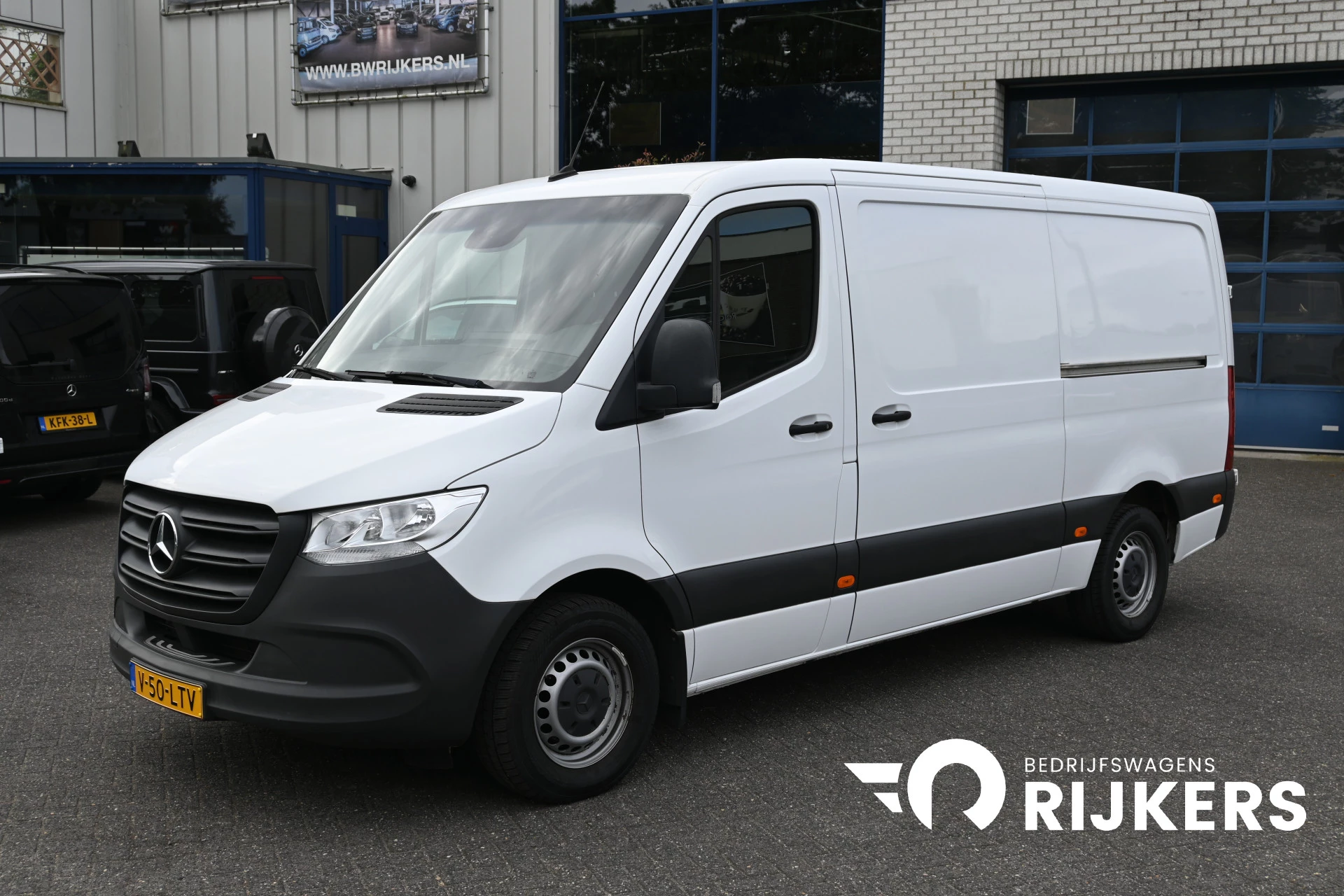 Mercedes-Benz Sprinter 2021 - 315 CDI L2H1 RWD obrázek 1