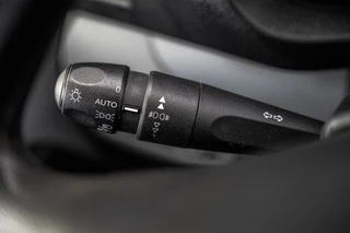 Peugeot Expert 2021 - 2.0 BlueHDi 145PK | L2H1 | 3-Zits | 1e Eigenaar | Cruise | PDC | Airco | Trekhaak | Imperiaal imagen 15