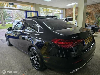 Mercedes-Benz C-Class 2022 - 200 Luxury Line Panorama dak bild 4