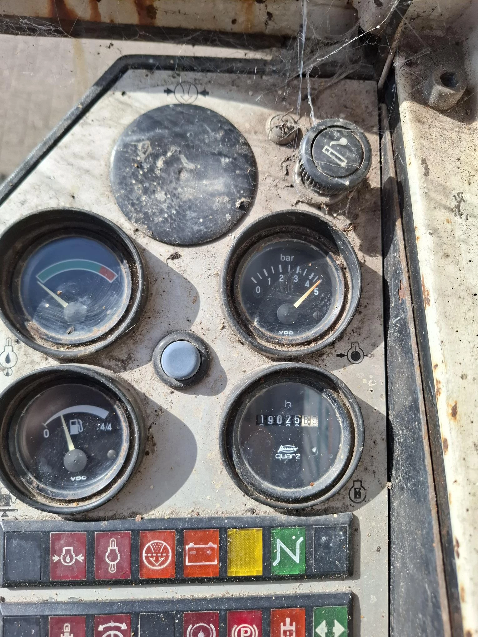 Liebherr 1991 - A900C / NL WHEELED EXCAVATOR / 67KW / 19025 HOURS / 1991 afbeelding 18