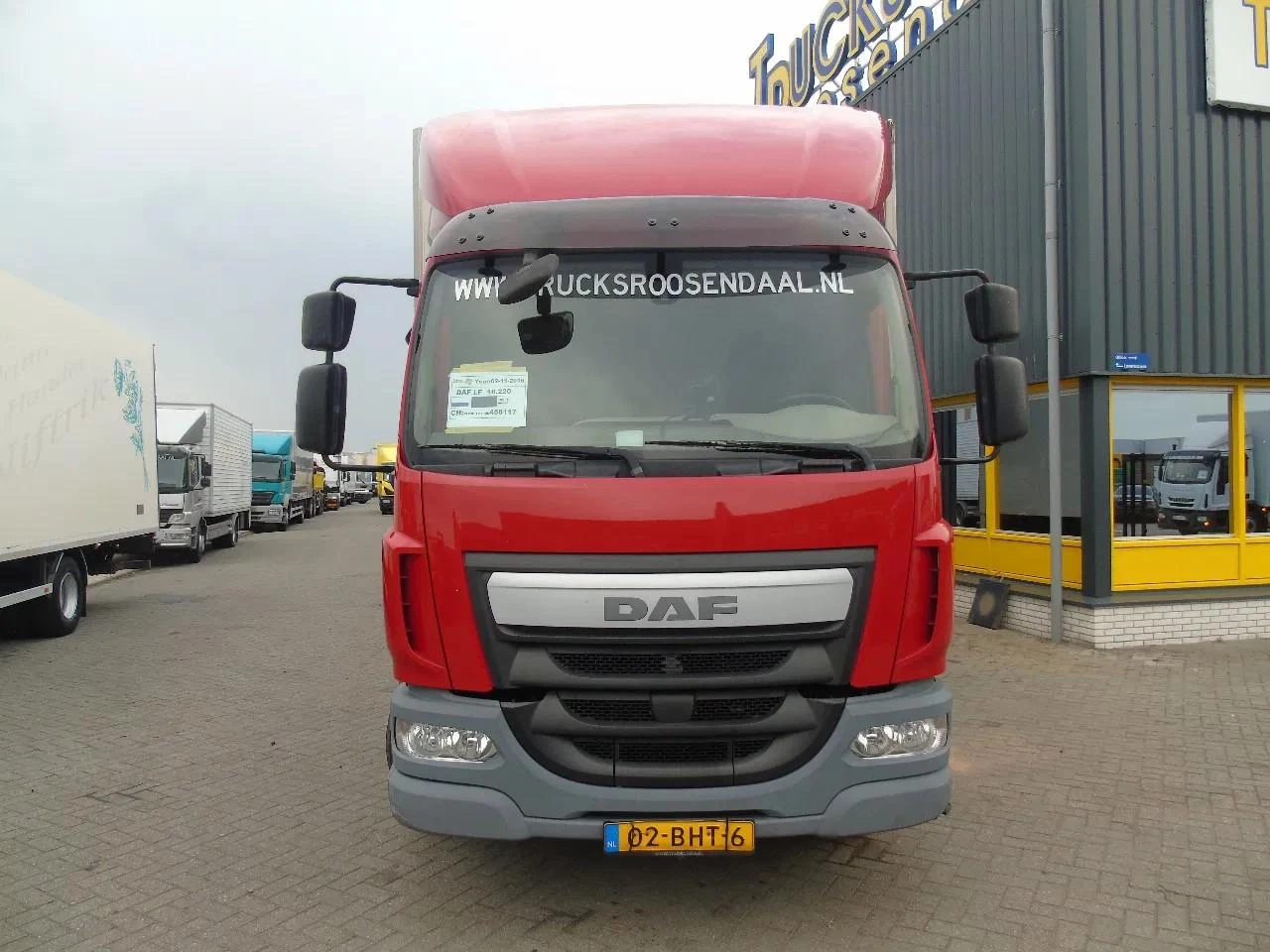 DAF LF 220 2016 image 6