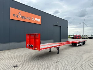 Kässbohrer N/A 2026 - new and unused Heavy-Duty flatbed / 690cm extendable / steering axle / lift axle / twistlocks / timberstakes / NL-trailer / APK: 04-2027 for sale