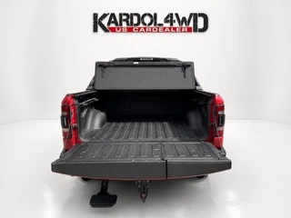 Dodge Ram 1500 2022 - 5.7 V8 Crew Cab 5'7 REBEL | Panoramadak/kantelschuif | Luchtvering | Multifunctione tailgate | Rambar | LPG&Trekhaak| 1e eigenaar| obrazek 8