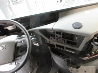 Volvo - Dashboard volvo model 2018 euro 6 compleet afbeelding 3 miniatuur