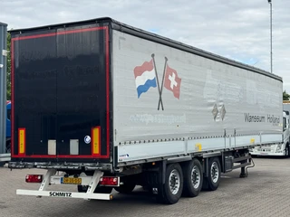 Schmitz Cargobull 2018 - Schuifzeil met Borden / Disc-Brakes / Huckepack / Code XL / Apk! te koop