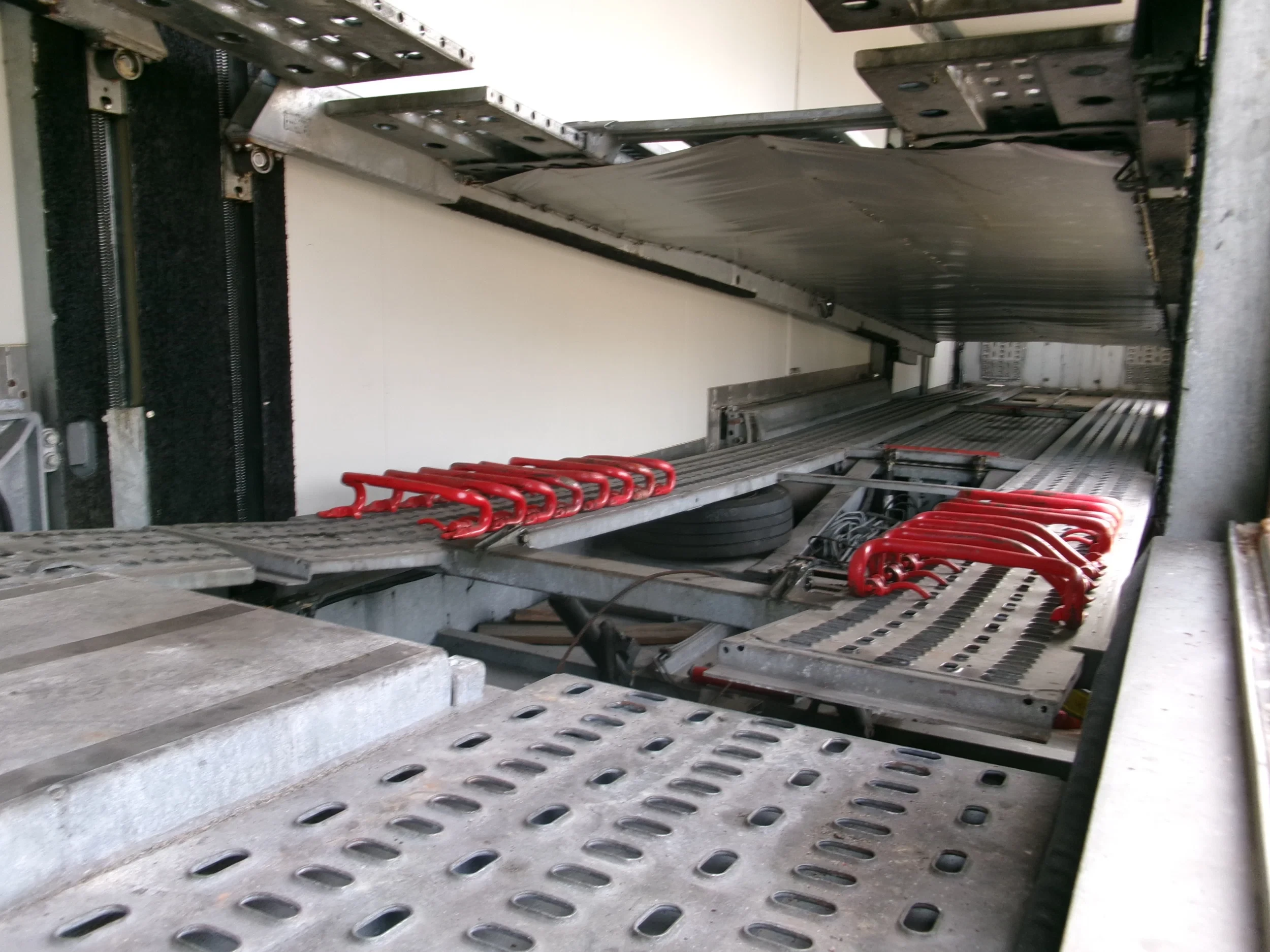 KAESSBOHRER SP-9-16CVTG 2010 - SP-9-16CVTG APK 07-2027 afbeelding 11