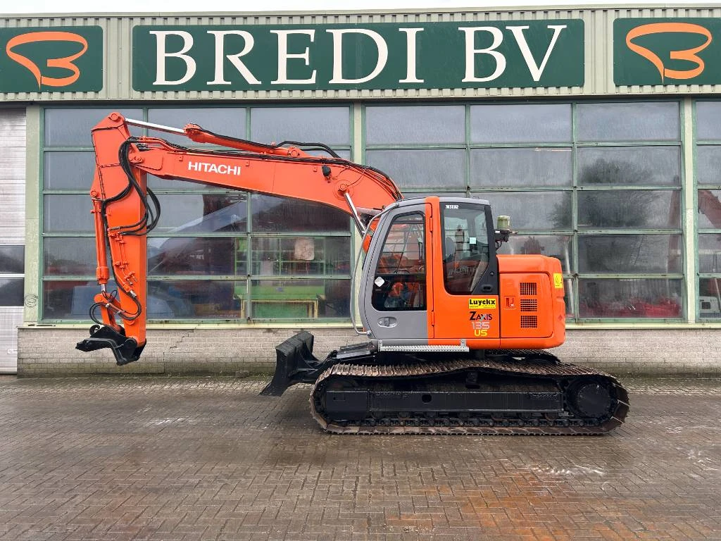 Hitachi 2005 - ZX 135 US image 1