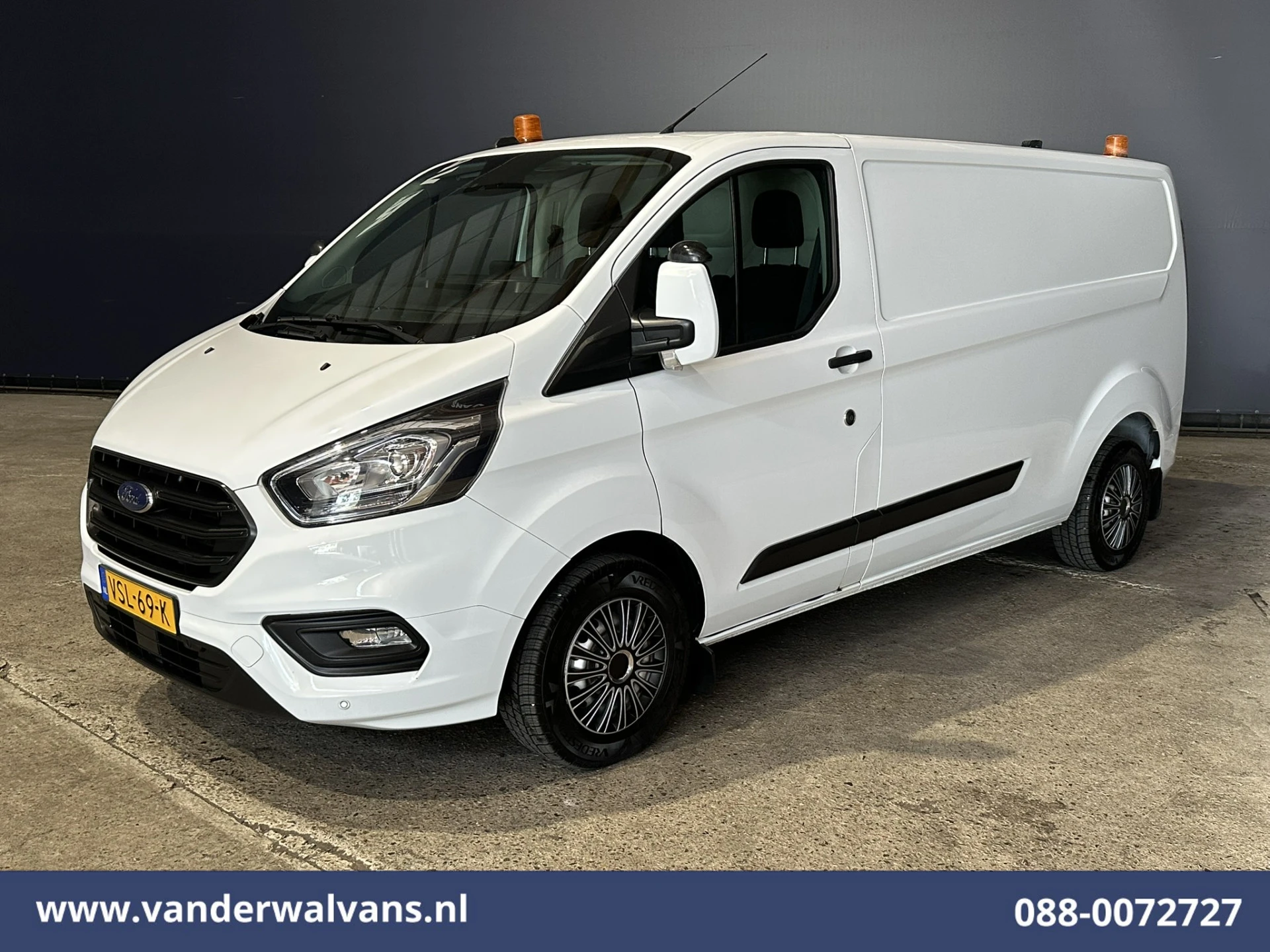 Ford Transit Custom 2022 - 2.0 TDCI 130pk L2H1 Euro6 Airco | Camera | LED | Apple Carplay | Cruisecontrol | 2800kg Trekhaak obrázek 9
