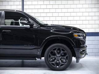 Dodge Ram 1500 2022 - Limited Night obrazek 7