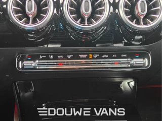 Mercedes-Benz A-Class 2020 - 180 Automaat AmbienteVerli. Led MBUX Trekhaak image 17