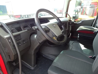 Volvo FH 2015 - FH-4 GLOBETROTTER XL bild 3