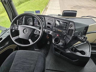 Mercedes-Benz Actros 2019 - 1843 obrazek 8