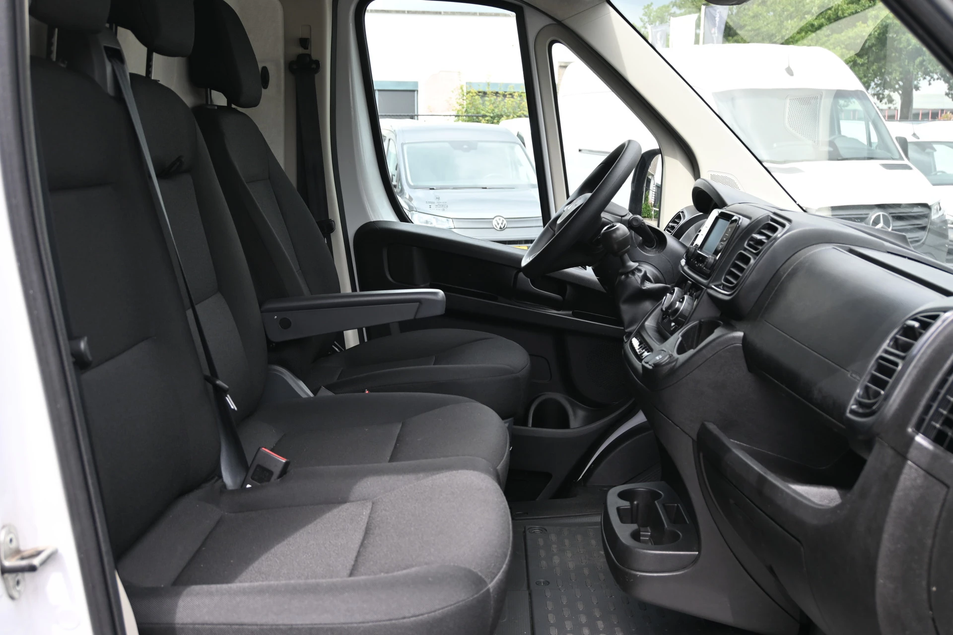 Fiat Ducato 2024 - L2H2 2.2 MultiJet 140 pk 3.5t obrázek 7