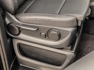 Mercedes-Benz V-Class 2024 - 300d Extra Lang Avantgarde Dubbele Cabine image 86