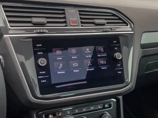 Volkswagen Tiguan 2018 - 1.4 TSI ACT 150PK DSG Highline Business R image 68
