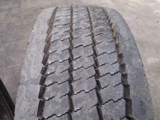 Michelin N/A - 275-70 R22.5 MICHELIN immagine 2