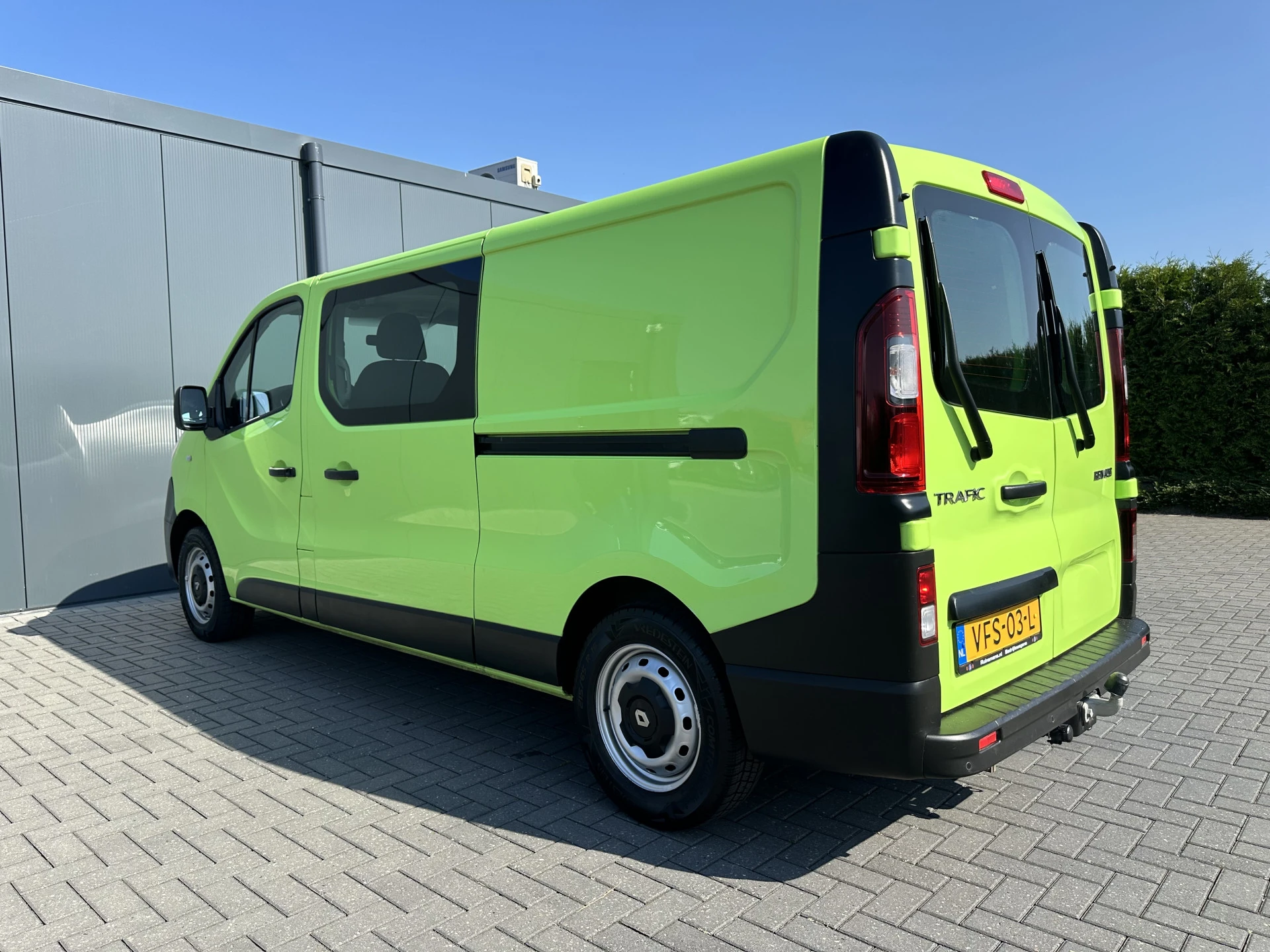 Renault Trafic 2020 - 1.6 dCi / L2H1 / 1e EIG. / DUBBELE CABINE / 2x SCHUIFDEUR / TREKHAAK / AIRCO / CRUISE / DUBBELE CABINE afbeelding 6