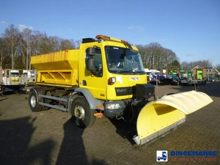 DAF LF 55.220 4x2 RHD gritter / snow plough 2010 imagen 2 miniatura