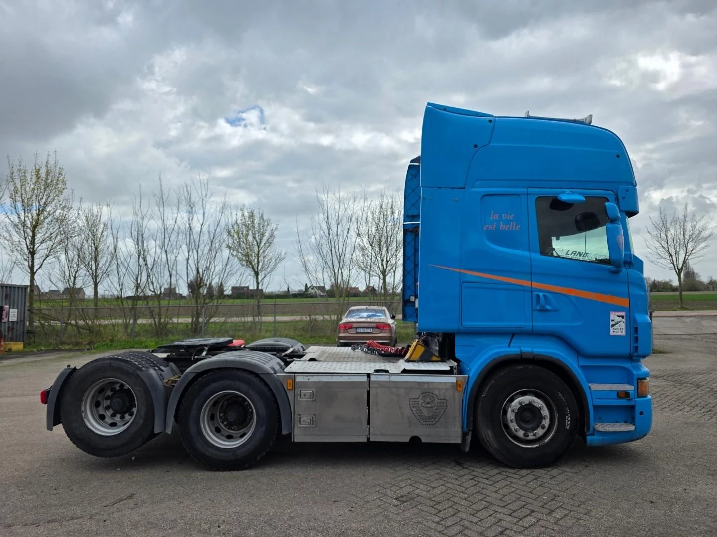 Scania R 2010 - R560 LA6X2 HNA imagem 4