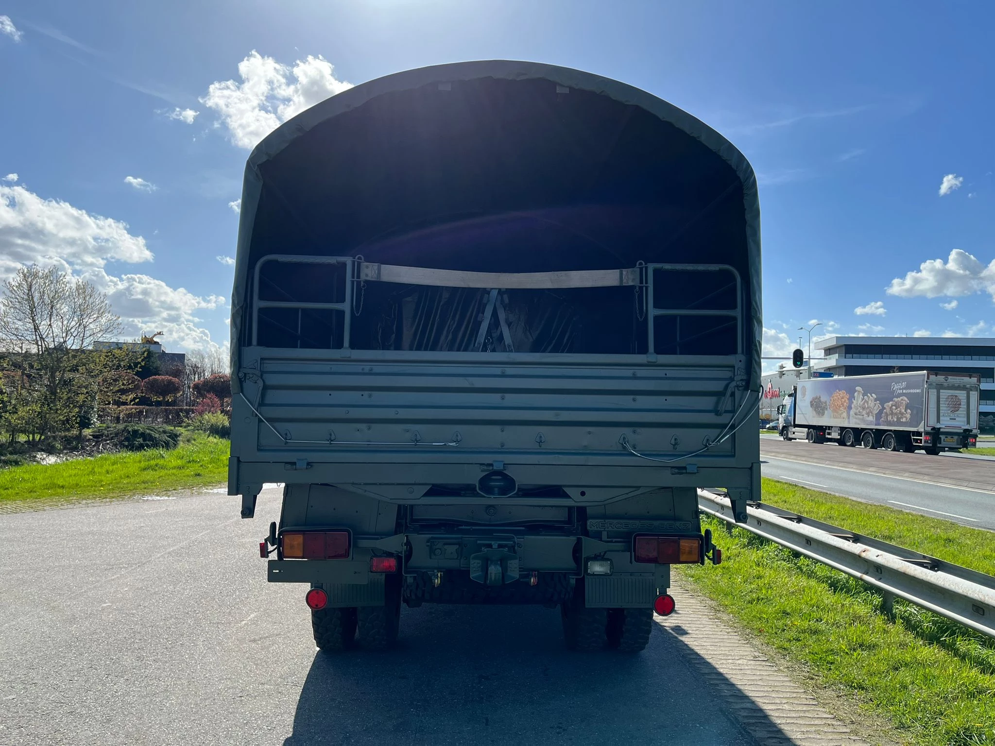 Mercedes-Benz 1017 4X4 ex army reconditioned 1987 Bild 7