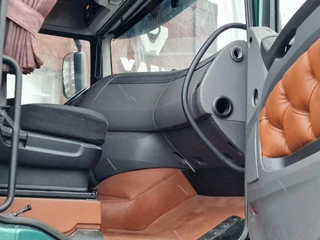 DAF XF 440 2015 - SuperSpaceCab 6x2*4 - Cuppers 1-2-3 deck Livestock + Cuppers 3 deck trailer 2009 obrazek 33