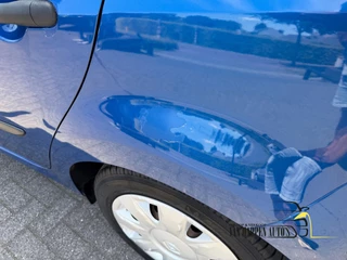 Renault Modus 2007 - 1.6-16V Air obrazek 15