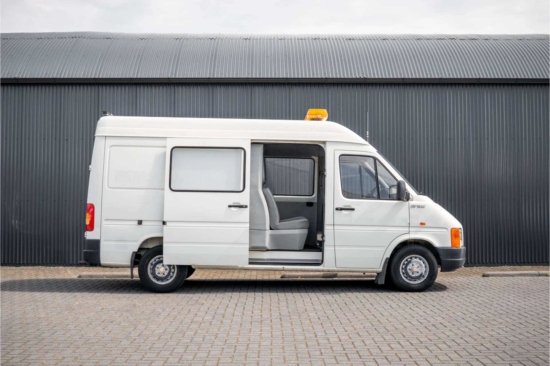 Volkswagen LT 1999 - 2.5 TDI L2H2 | 47.859 KM | 6-Zits | DC | 1Ste eigenaar | Trekhaak afbeelding 7